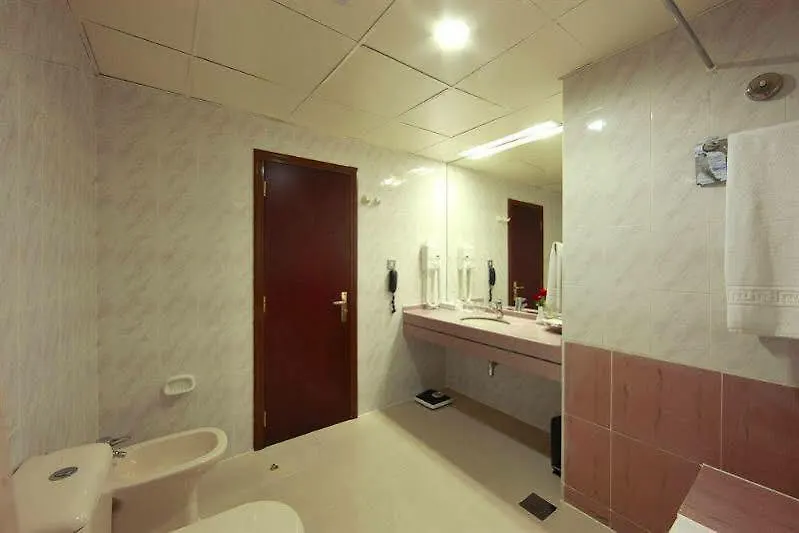 *** Hotel Howard Johnson Bur Dubaj Zjednoczone Emiraty Arabskie