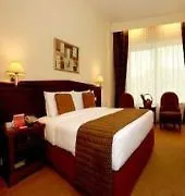 Howard Johnson Bur Dubai Hotel
