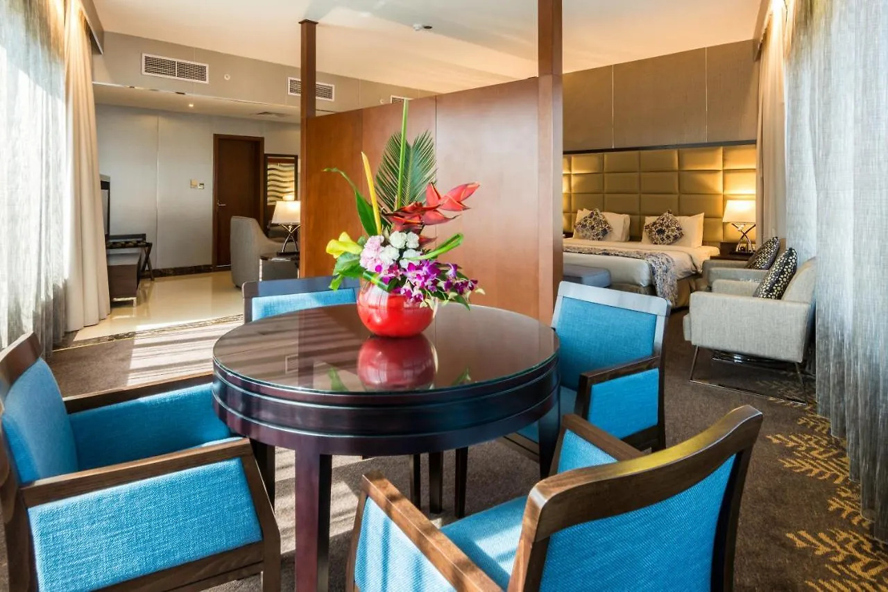 Howard Johnson Bur Dubai 3*,
